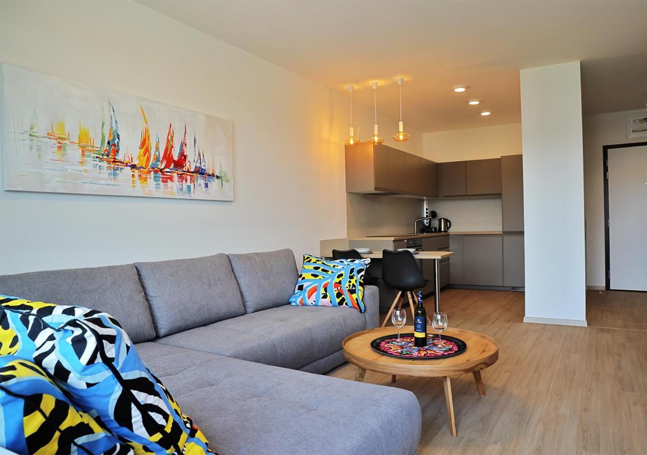 New Cozy 2 Room Pink Apartment Bratislava 058 Exterior photo